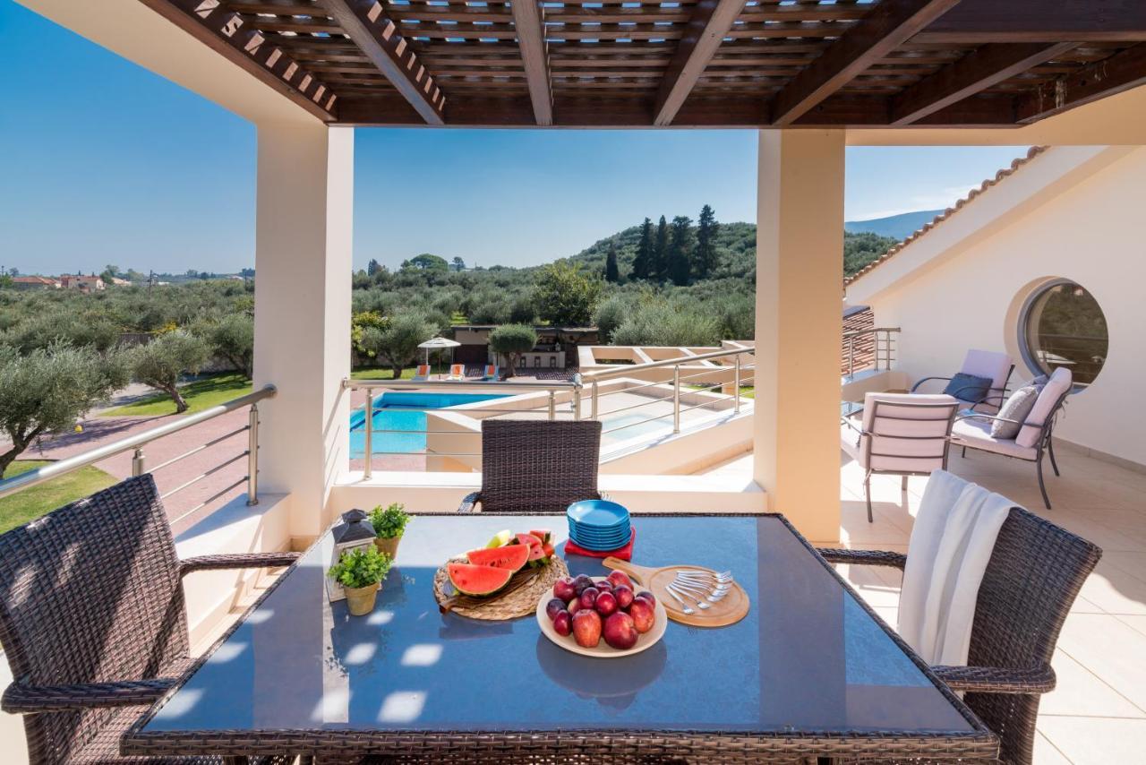 Astarte Villas - Istar Villa With Tennis Court Makhairádhon Exterior foto